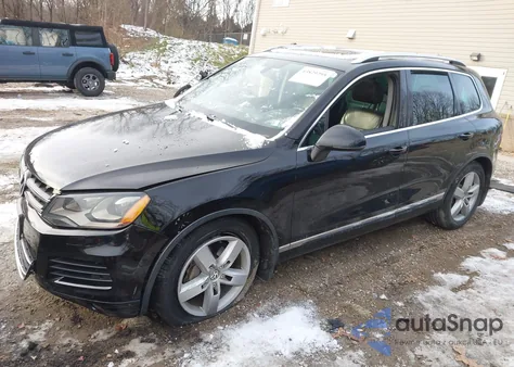 2012 Volkswagen Touareg Tdi Lux from USA, damaged, VIN WVGFK9BP9CD000428